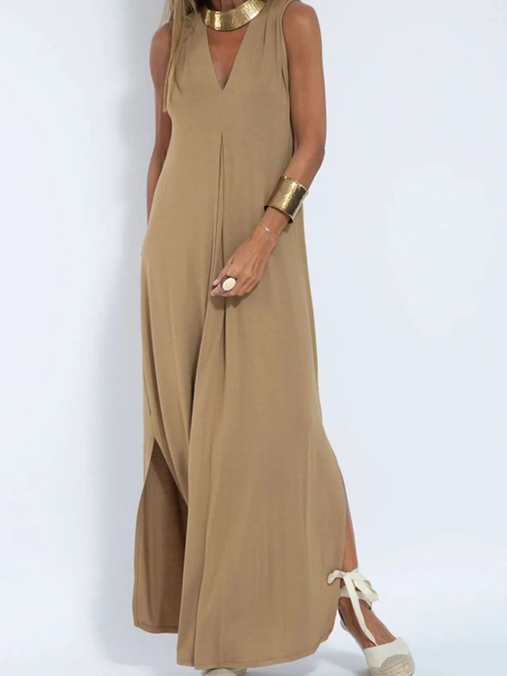 Vestido Maxi de Talla Grande Sin Mangas con Cuello en V