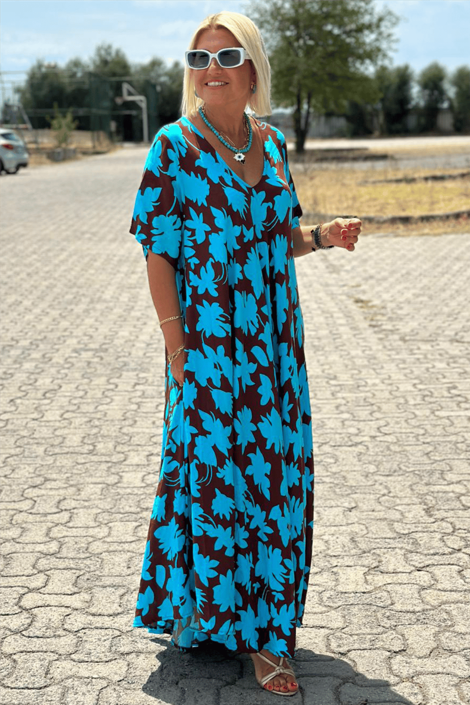 SHARON | VESTIDO ELEGANTE CON DETALLE DE COBERTURA ABDOMINAL