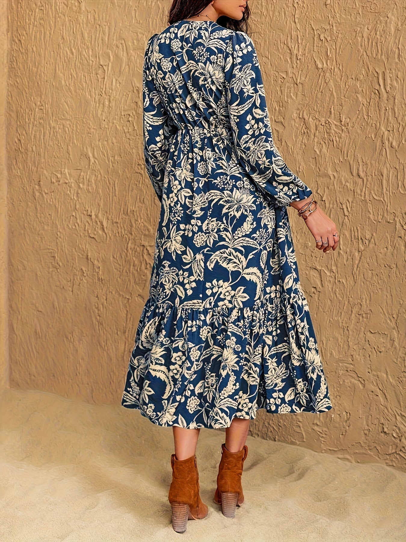 ARIA | Vestido Floral de Encaje