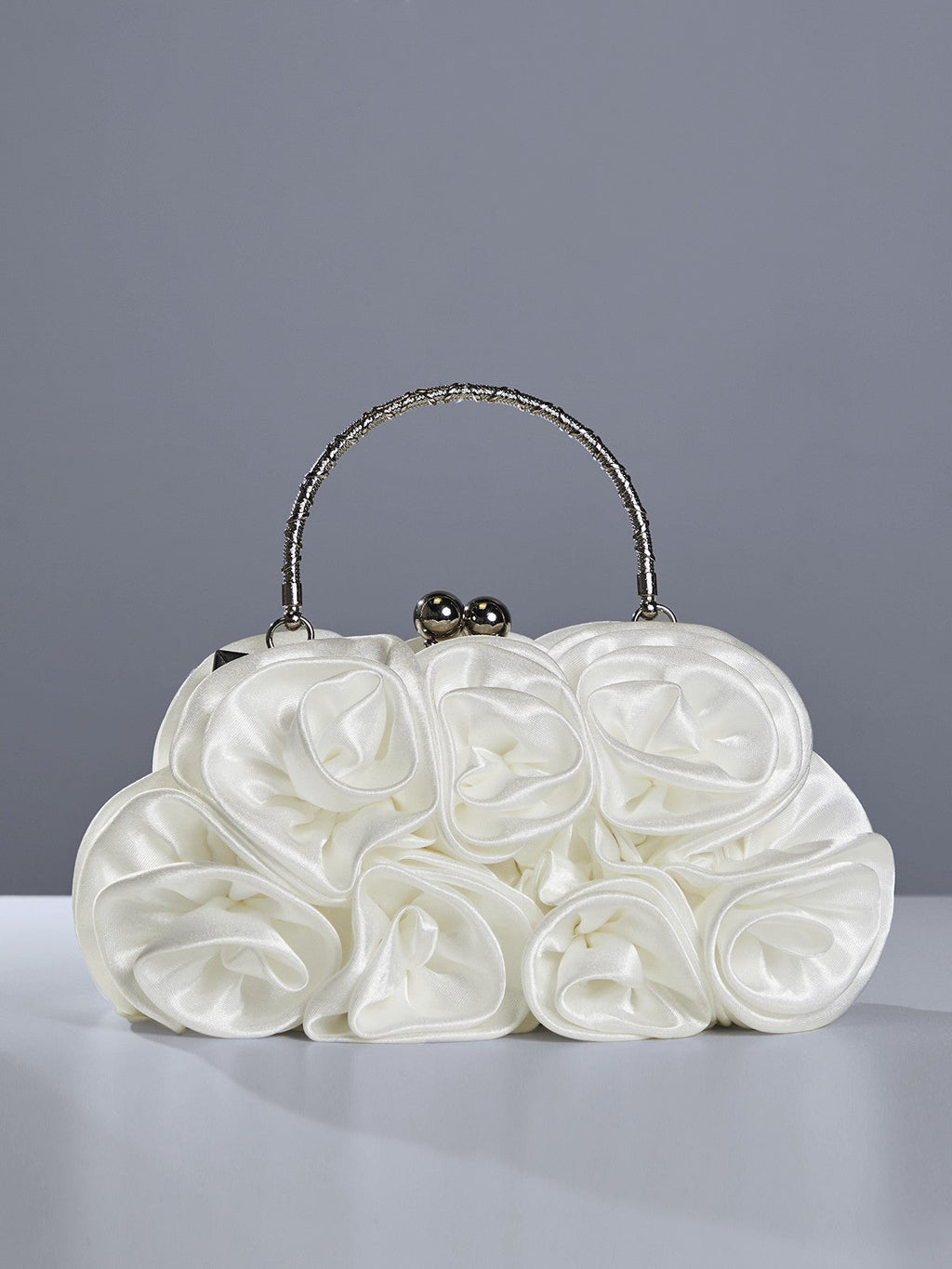 Bolso de Satén Adahy con Diseño Floral en Blanco