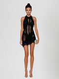 Vestido Corto Alinka con Cuello Halter Fruncido en Negro