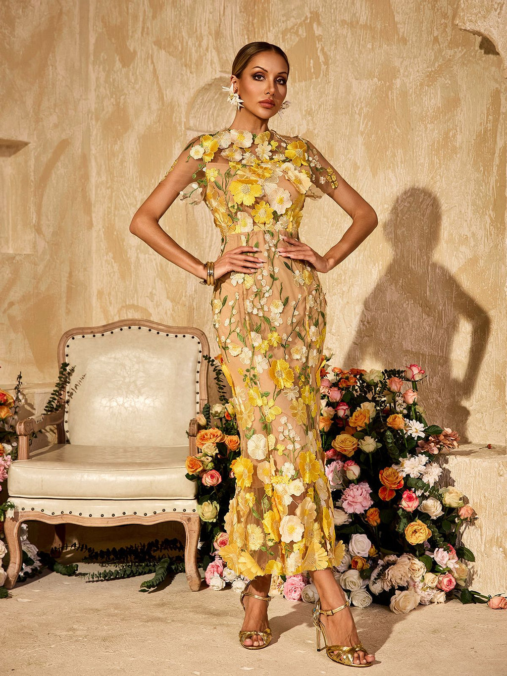 Vestido Midi Alirio con Bordado Floral
