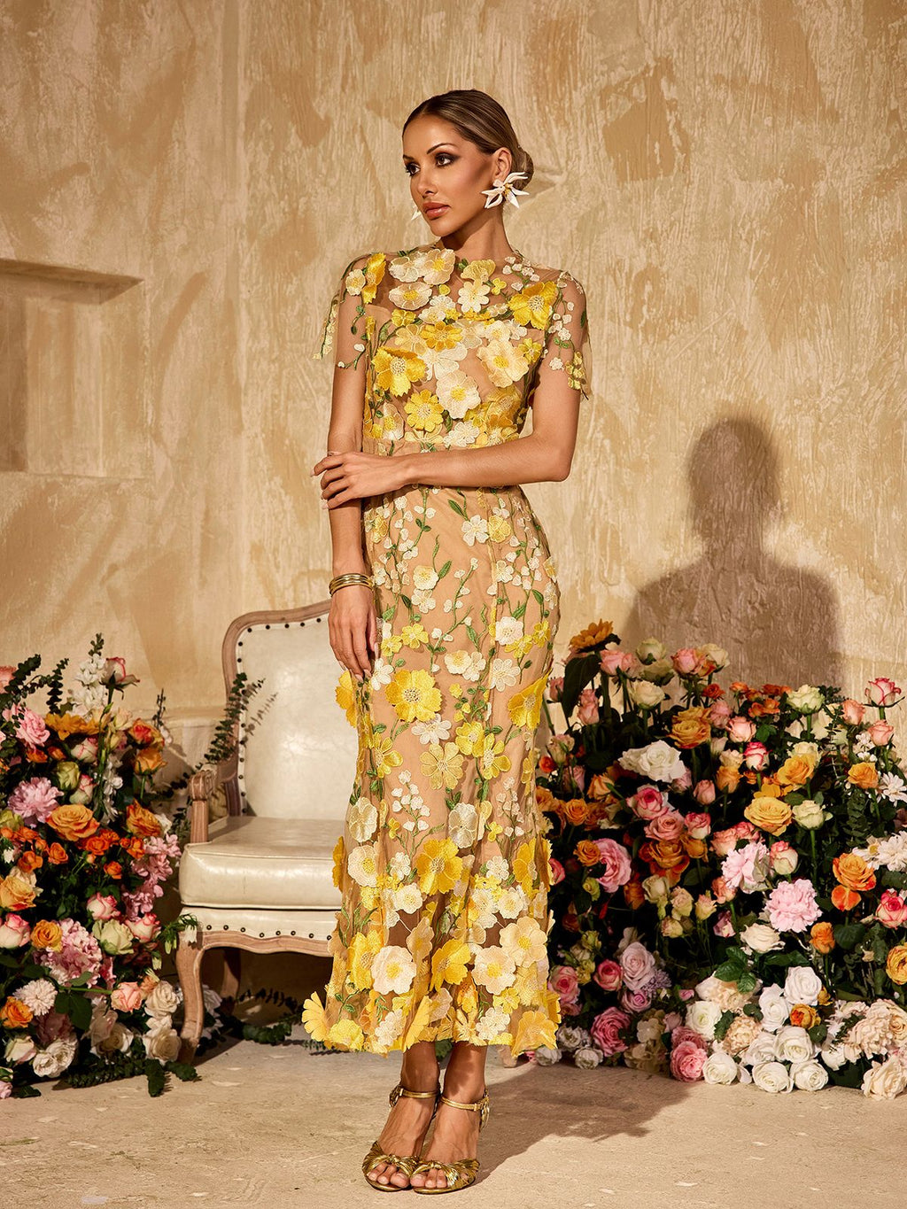 Vestido Midi Alirio con Bordado Floral