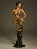Vestido Maxi Sin Tirantes Arygon en Negro y Dorado con Corte y Detalles de Cristales