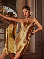 Vestido Corto Halter con Flecos Bluma en Color Bronce