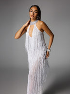 Vestido maxi blanco Elvrik con corte en la espalda y flecos