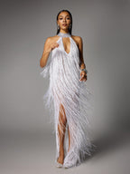 Vestido maxi blanco Elvrik con corte en la espalda y flecos
