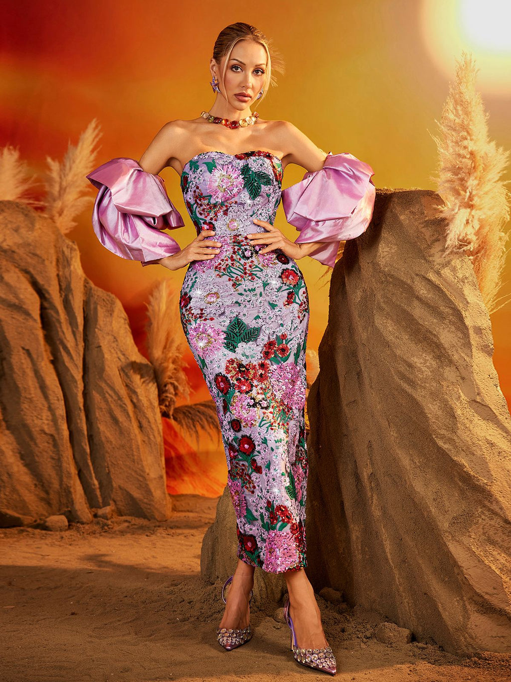 Vestido Midi Floral con Mangas Abullonadas de Faelith