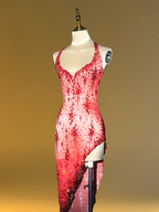 Vestido Midi Rojo con Abertura y Detalles de Rhinestones Haelin