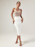Vestido Halter Beige Isabella con Detalles de Perlas Bandage