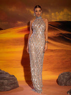 Maxi Vestido Liora en Nude Claro con Cristales y Lentejuelas