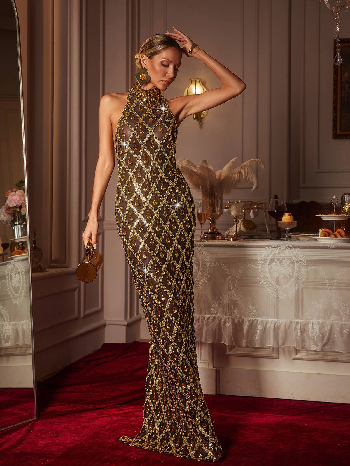 Vestido Maxi Liora en Oro con Lentejuelas y Cristales