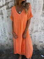 "GERALDINE | VESTIDO CÓMODO CON ESCOTE EN V"